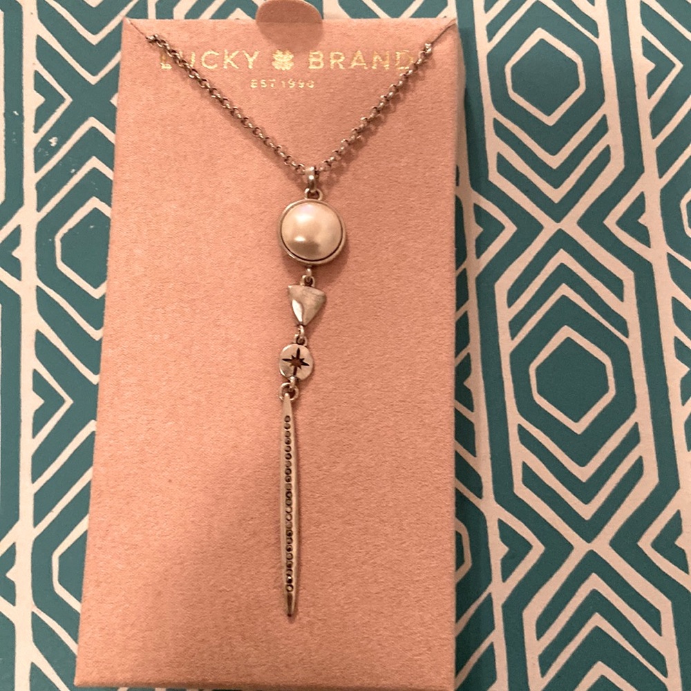 Lucky Brand 14 inch chain, pearl and silver necklace.
